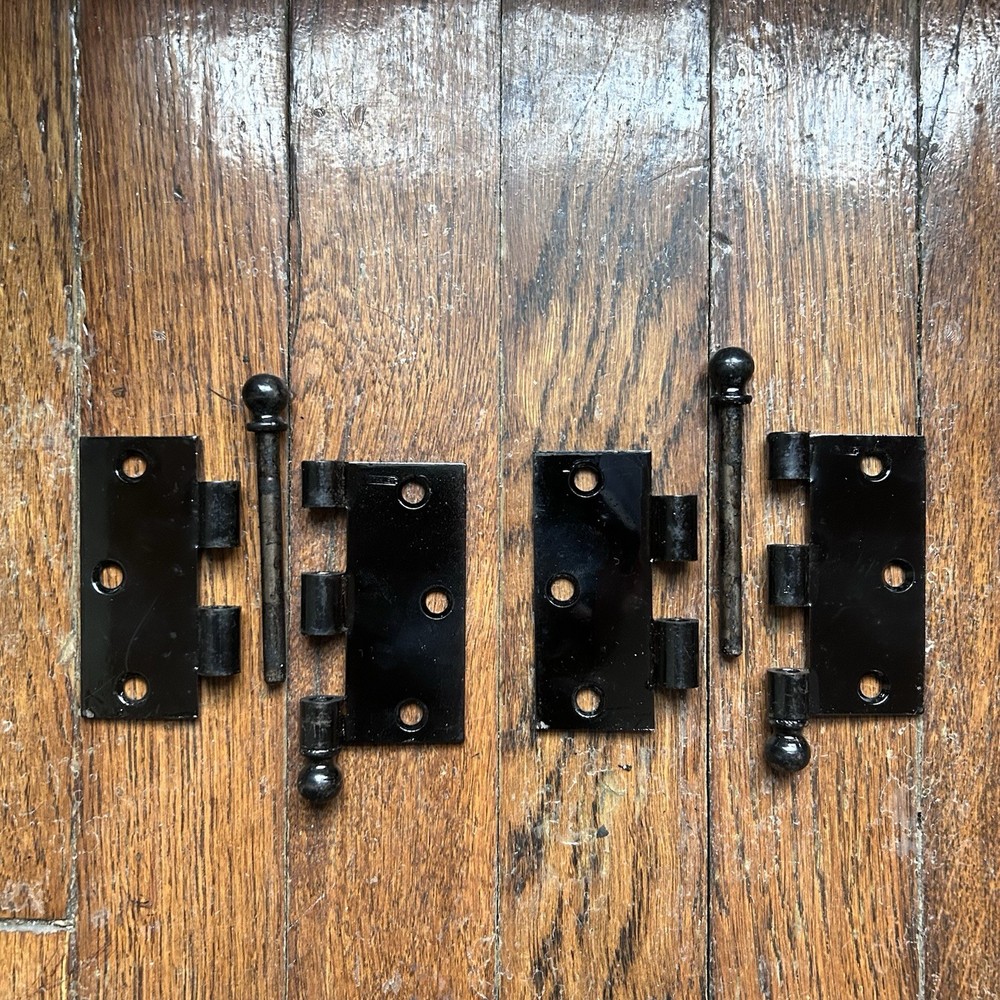 3” x 3” Black Ball Tip Hinge