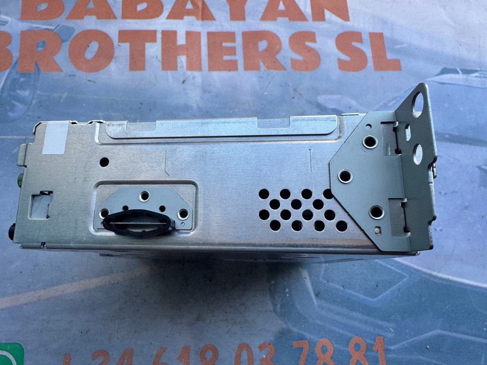 8798036 BMW Radio Navigation System