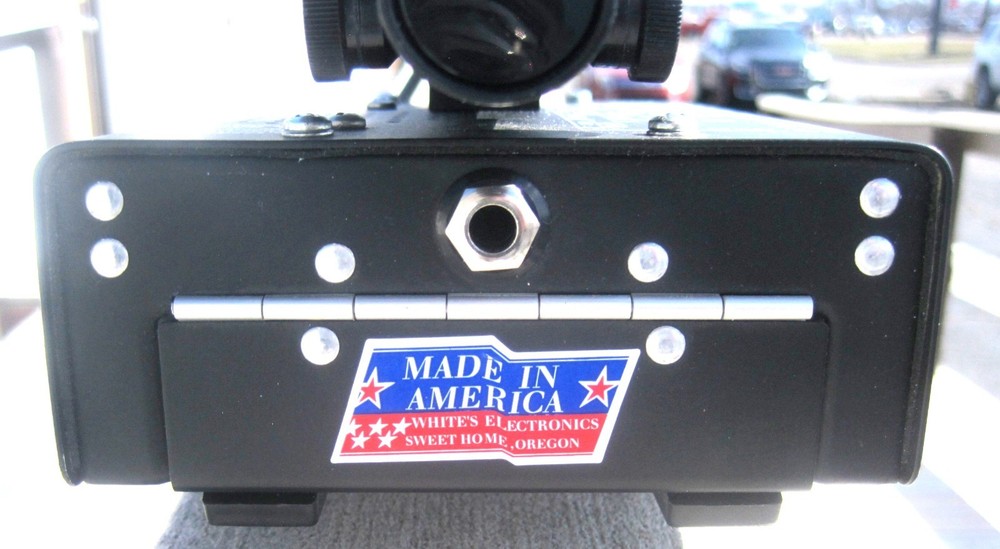 2011 Whites VX-3 Multi-Frequency Metal Detector Plus Hard Case! read description