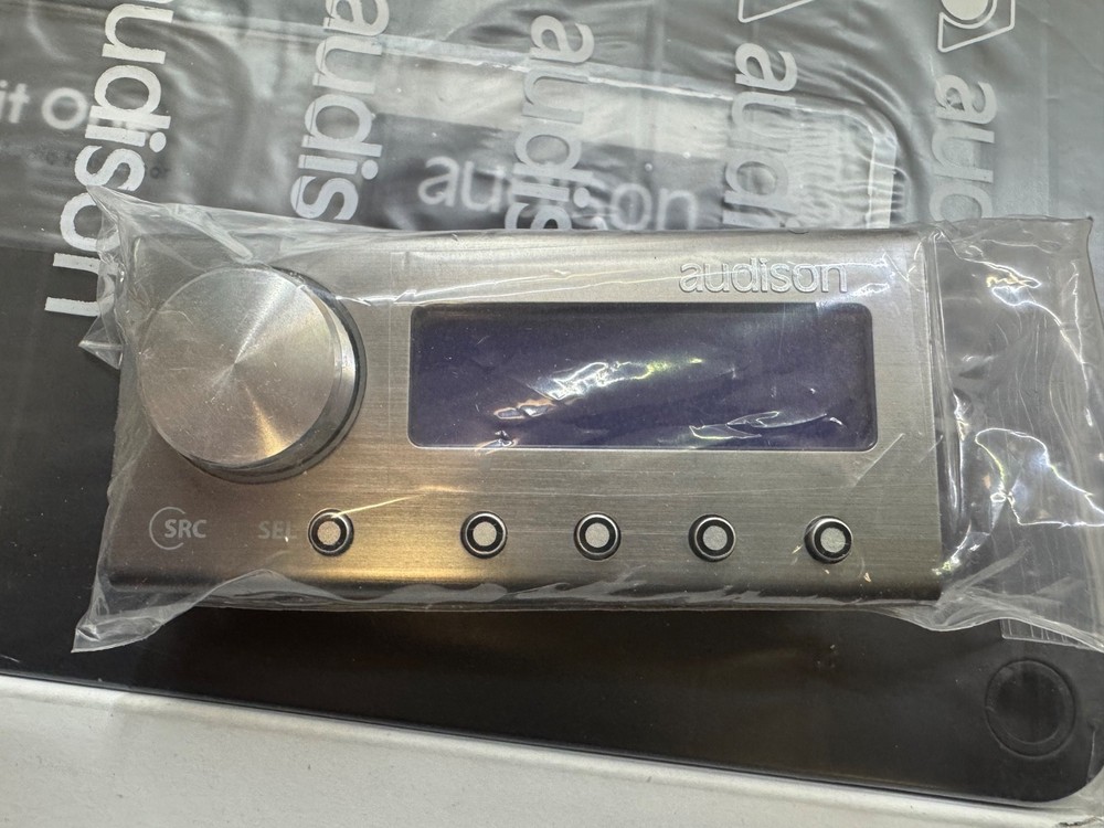 audison bit one new, open box