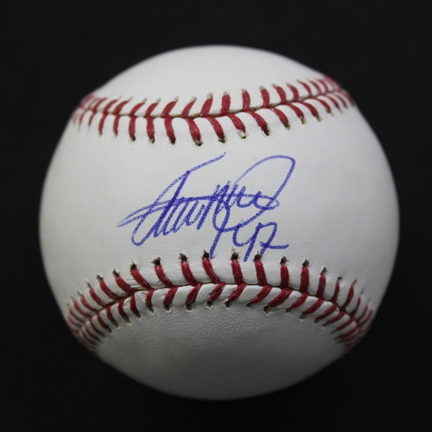 IVAN NOVA SIGNED OFFICIAL MLB BASEBALL AUTOGRAPH SWEETSPOT