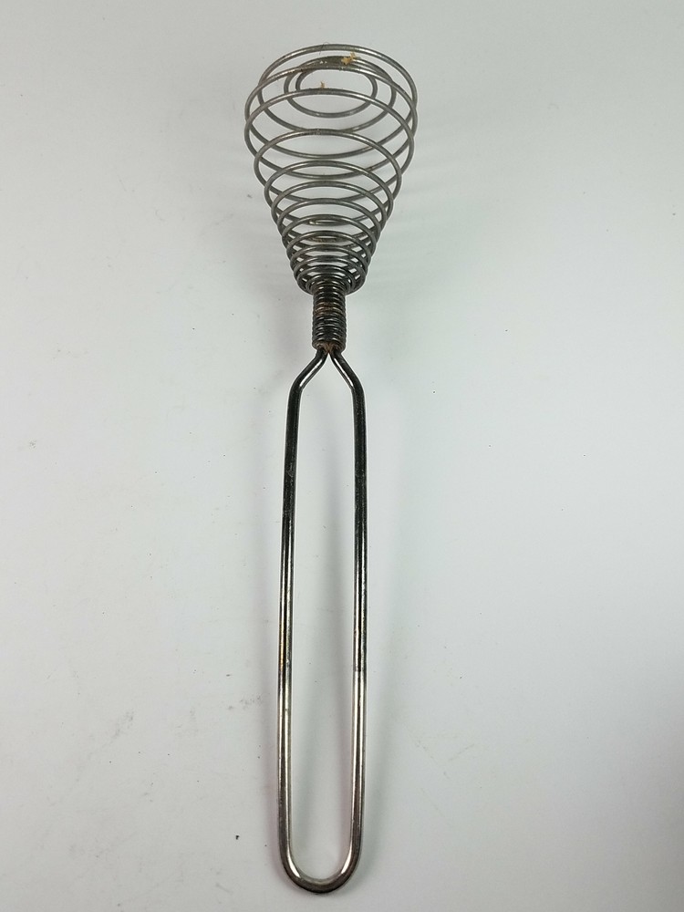 Round Spiral Bottom Whisk Egg Beater Kitchen Tool