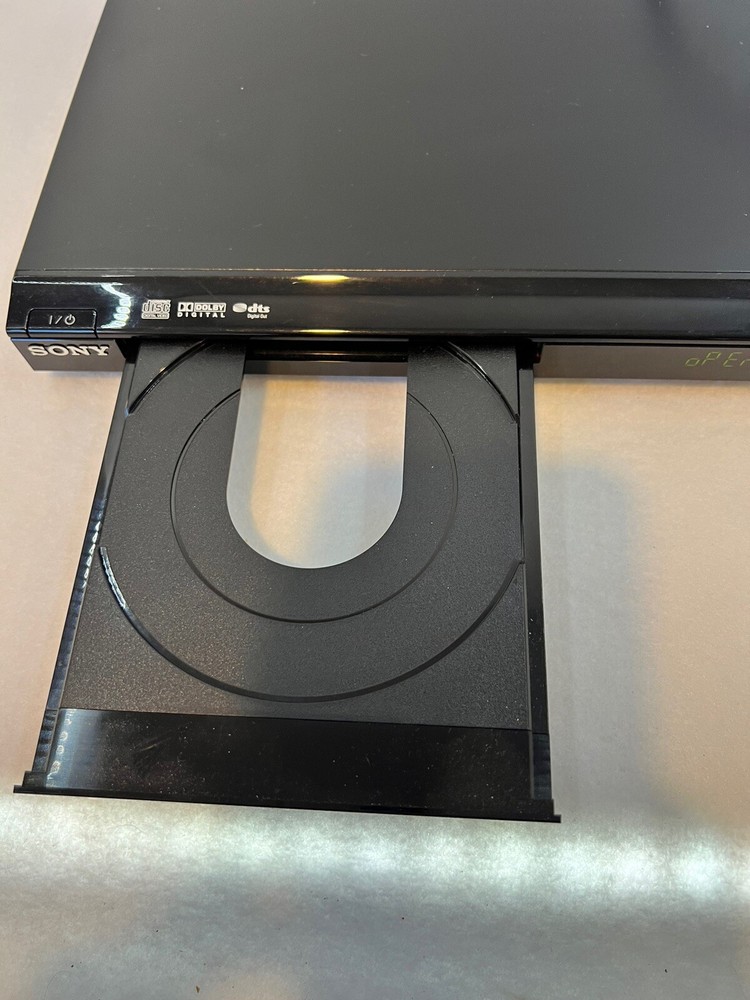 Sony DVP-SR200P DVD Player with Remote~works Tested