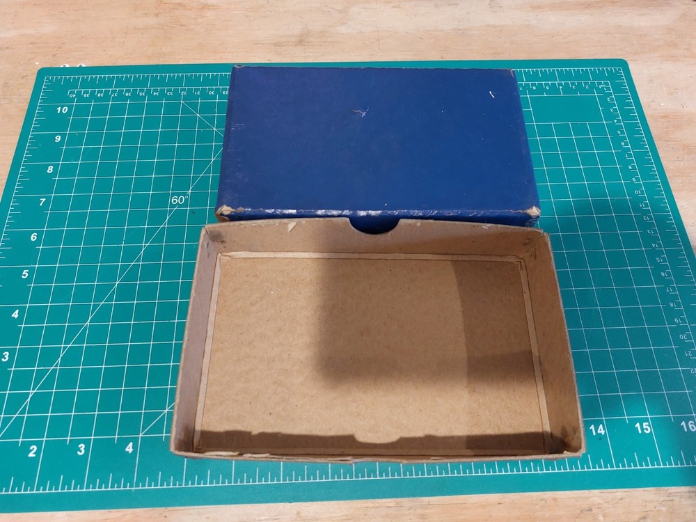 Smith & Wesson Blue Box 7.5 X 4.75”