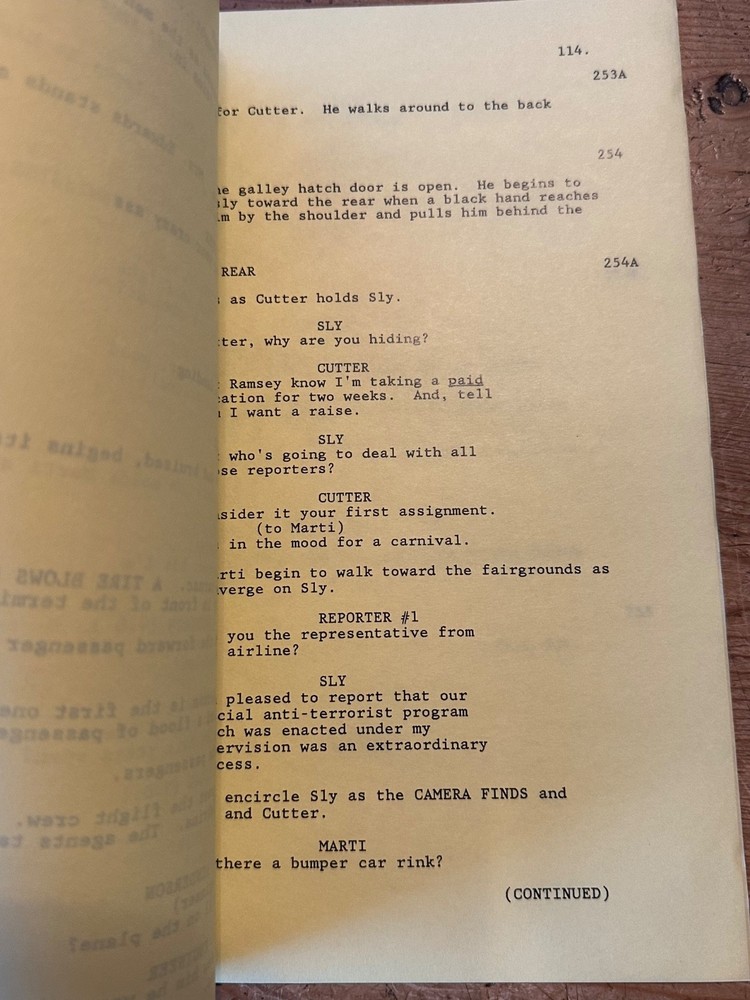 PASSENGER 57 MOVIE ORIGINAL SCREENPLAY SCRIPT WESLEY SNIPES