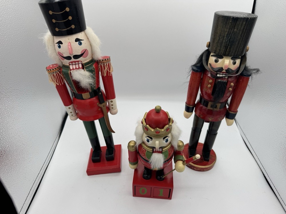 3-nutcracker Soldier And Count Down To Christmas Nutcracker Bundle Deal
