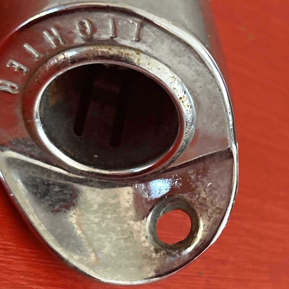 Vintage Lighter Socket 4762351 RH Dash Mount 1960 Buick ?