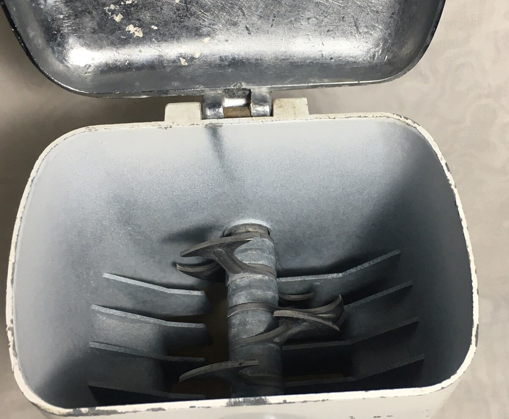 Vintage Magic Hostess Hand Crank Ice Crusher