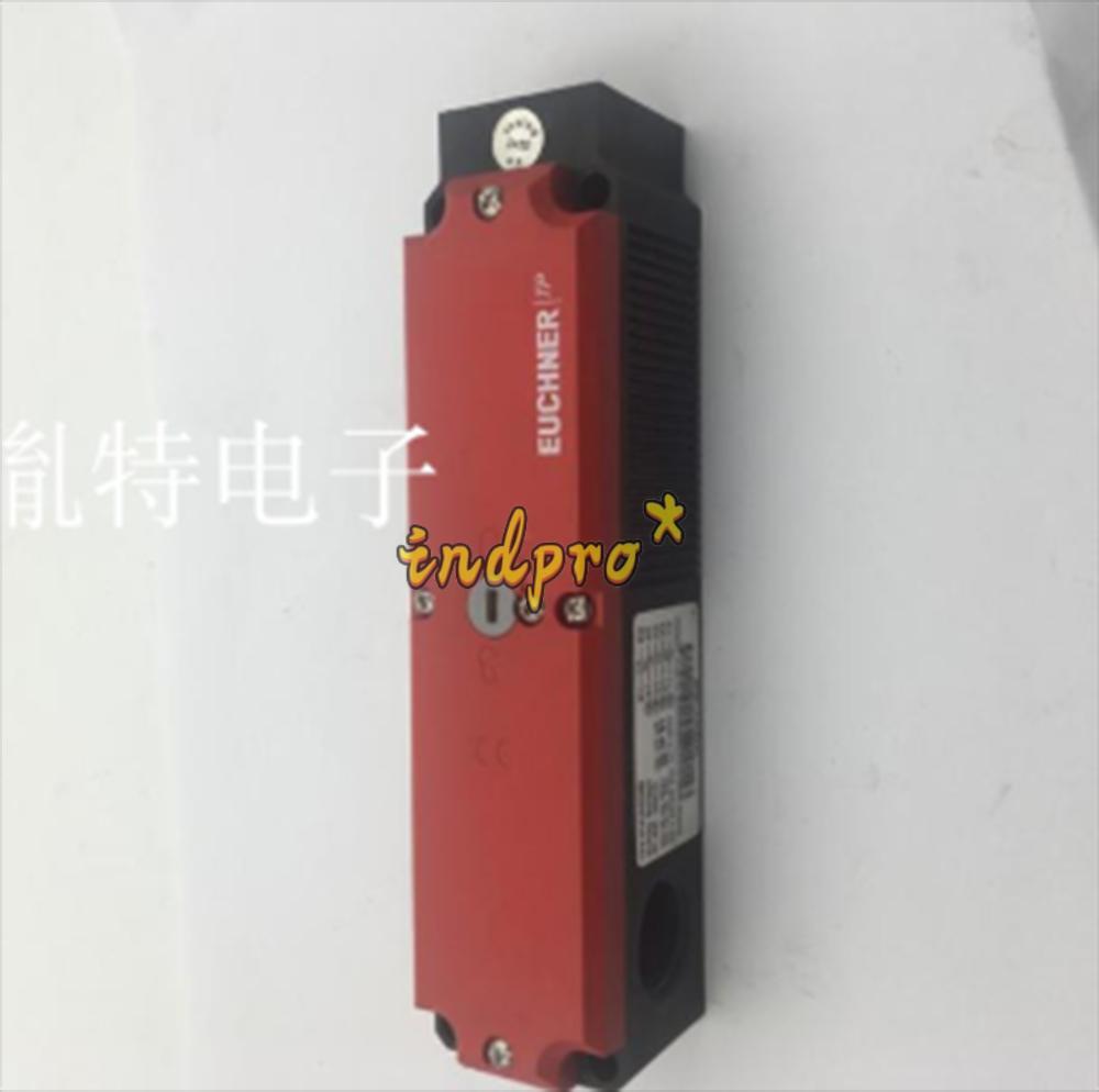 1 Pc.  Applicable for Safety Switch TP4-4141A024M
