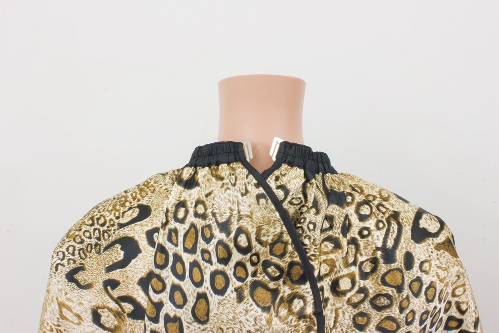 Leopard Pattern HAIR CUTTING CAPE Barber Stylist Hook Closure