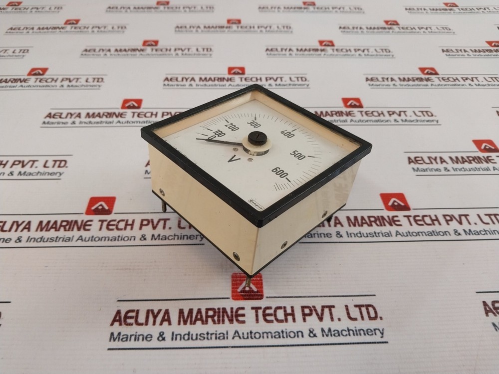 Crompton 0-600V Voltage Panel Meter 4766401