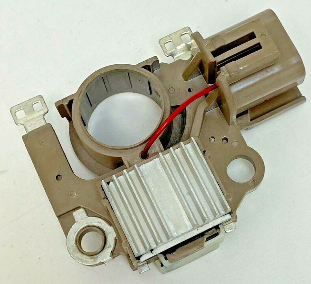 Standard VR544 New Voltage Regulator
