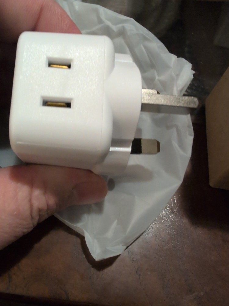 US To UK plug adapter