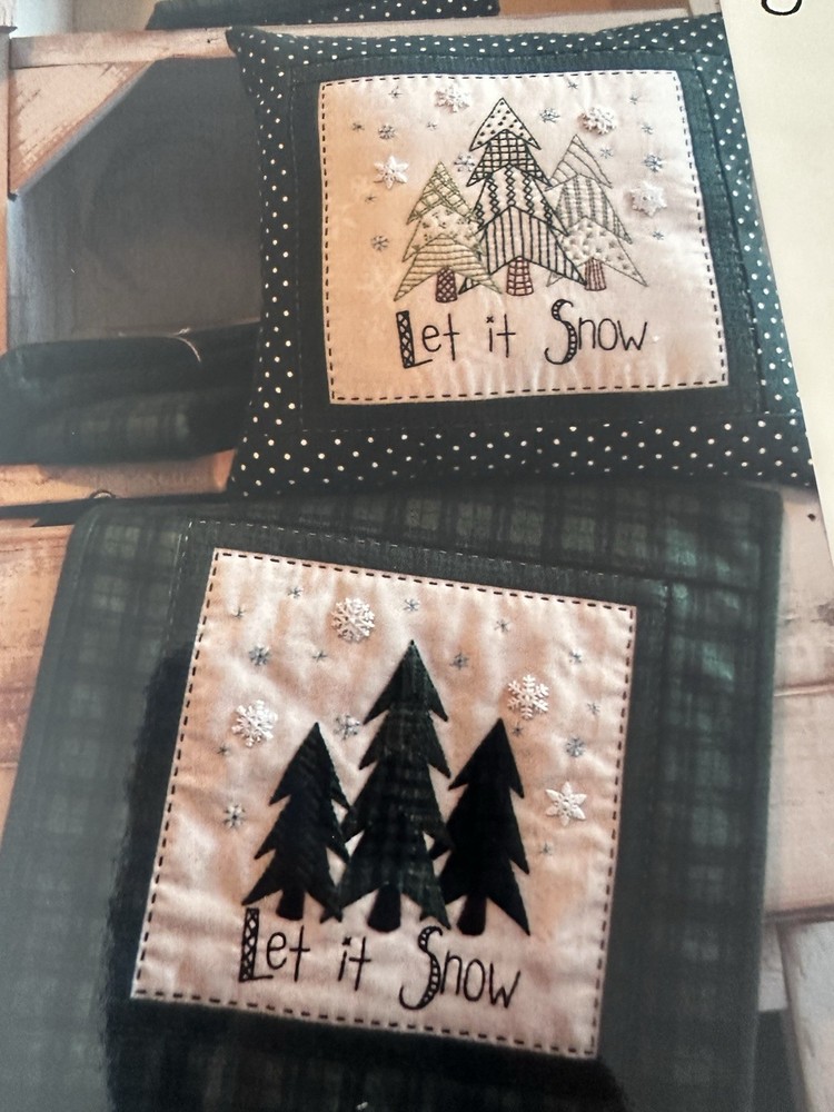 BLUEBERRY BACKROADS Pattern #037 - A Patchwork Winter Forest New