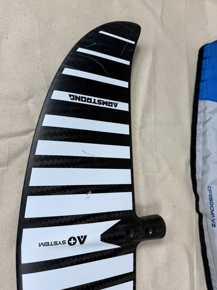 Armstrong CF 950 Front Wing