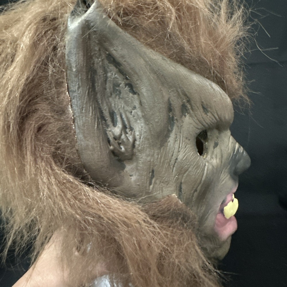 Werewolf Wolfman Halloween Mask 2005 Don Post Studios EUC Latex Front & Back
