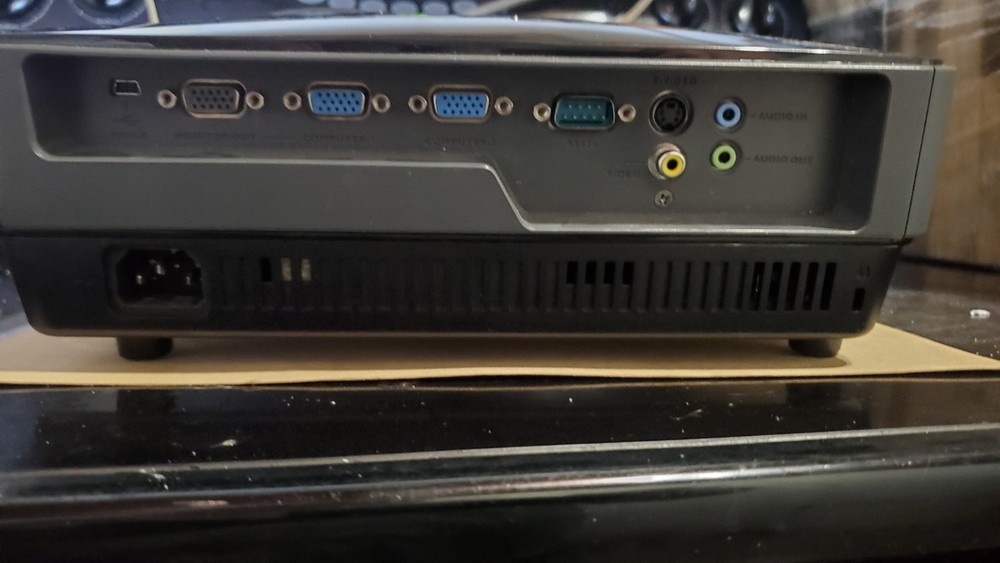 BenQ MS520 DLP Projector