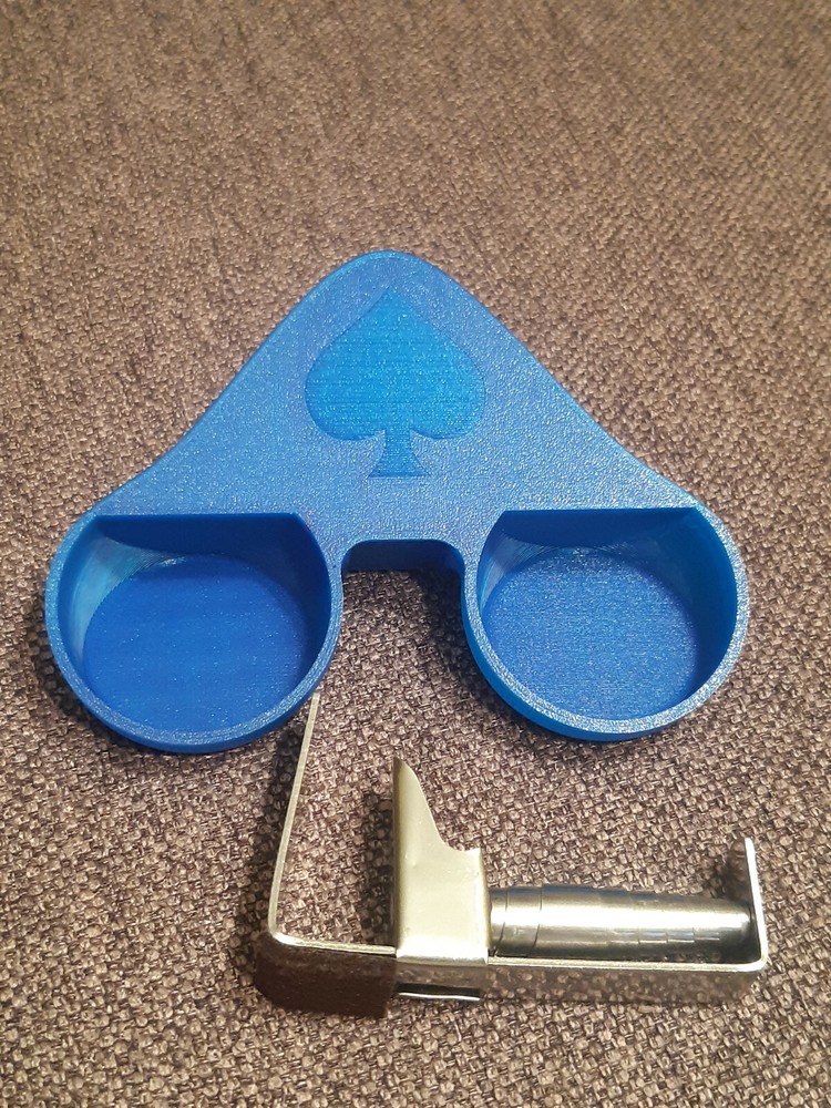 Cue and Chalk Holder