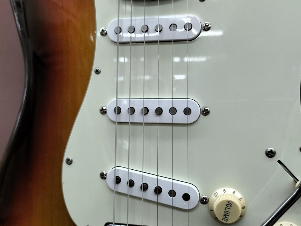 Fender Japan ST62-70 Used Electric Guitar [AUTH]