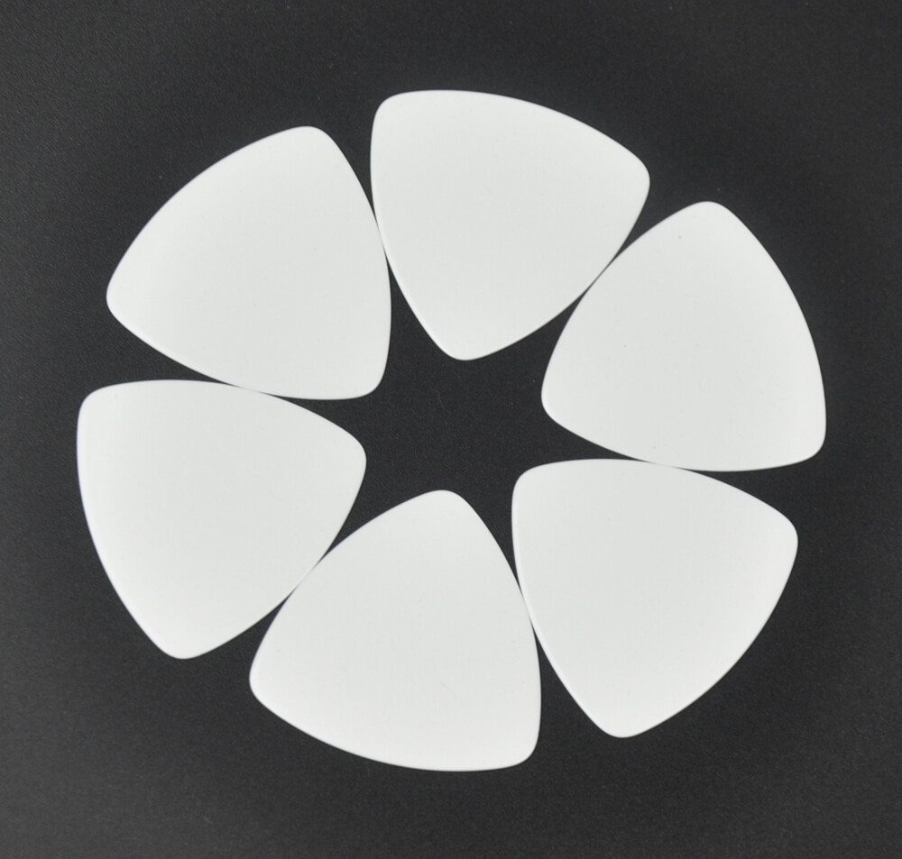 Celluloid 346 Rounded Triangle Guitar Picks Plectrums 0.71mm 100Pcs Solid White
