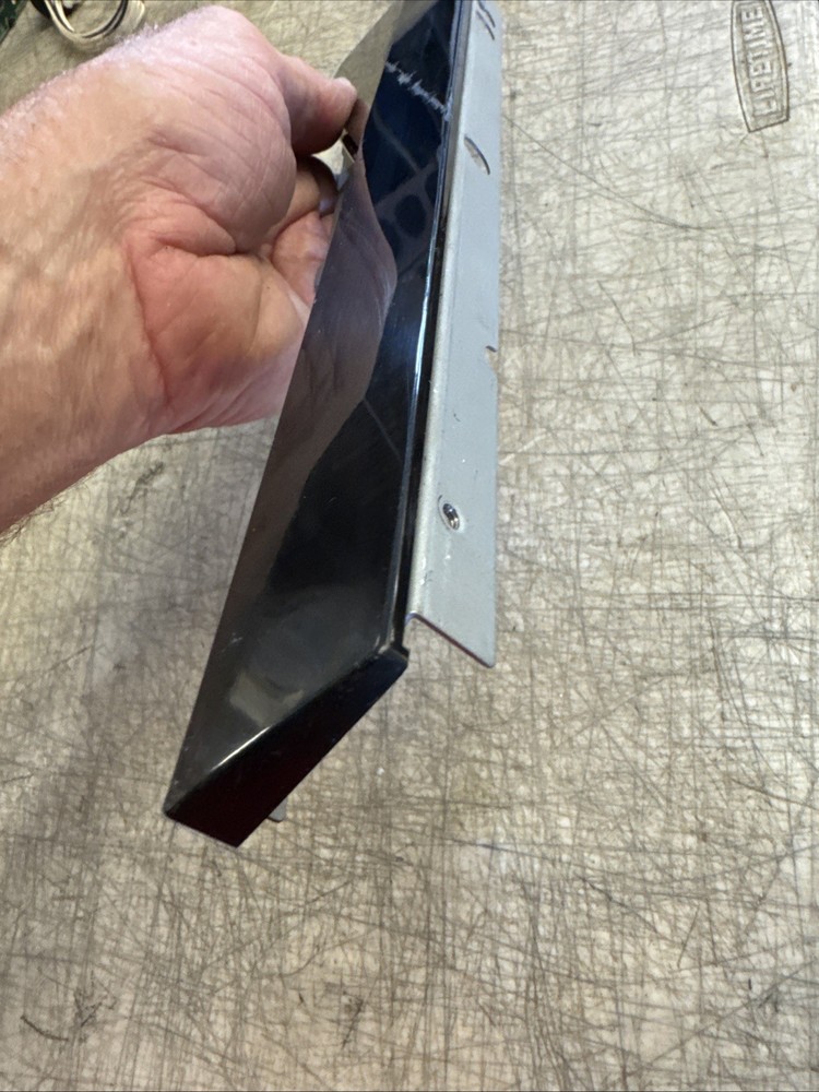 ROLAND D-50 End cap upper Right side Case panel keyboard - good Solid shape