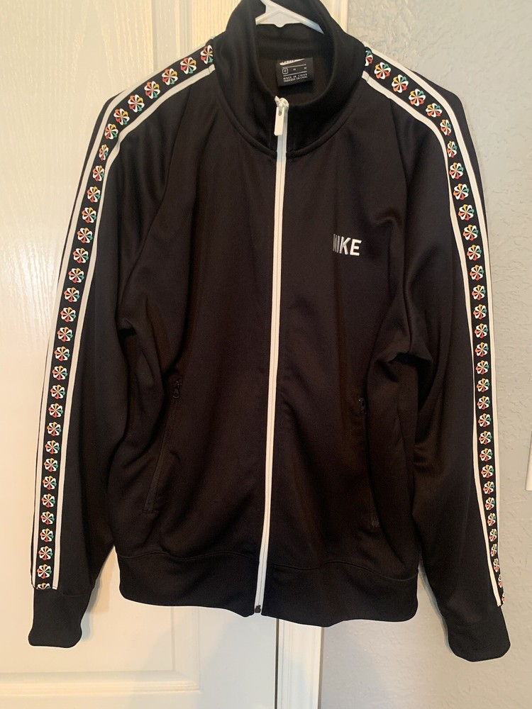 nike jacket men medium