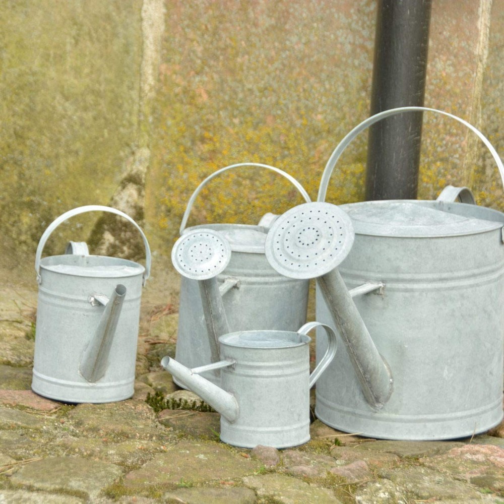 OZ44 Watering Can, Medium