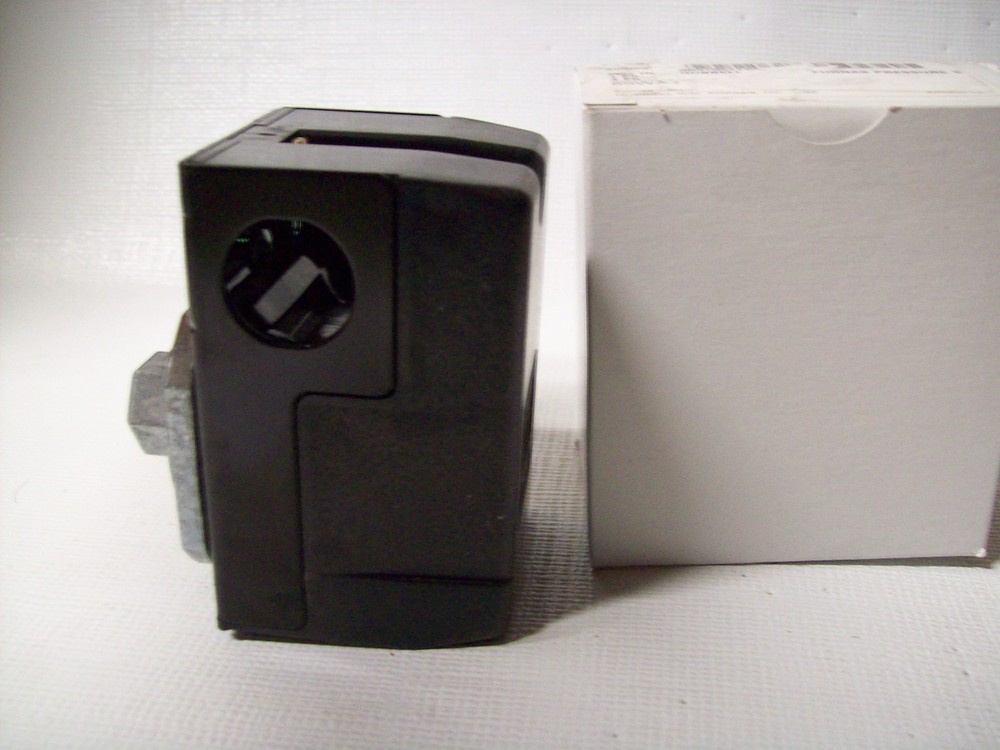 Hubbell Pressure Switch 69WA4G