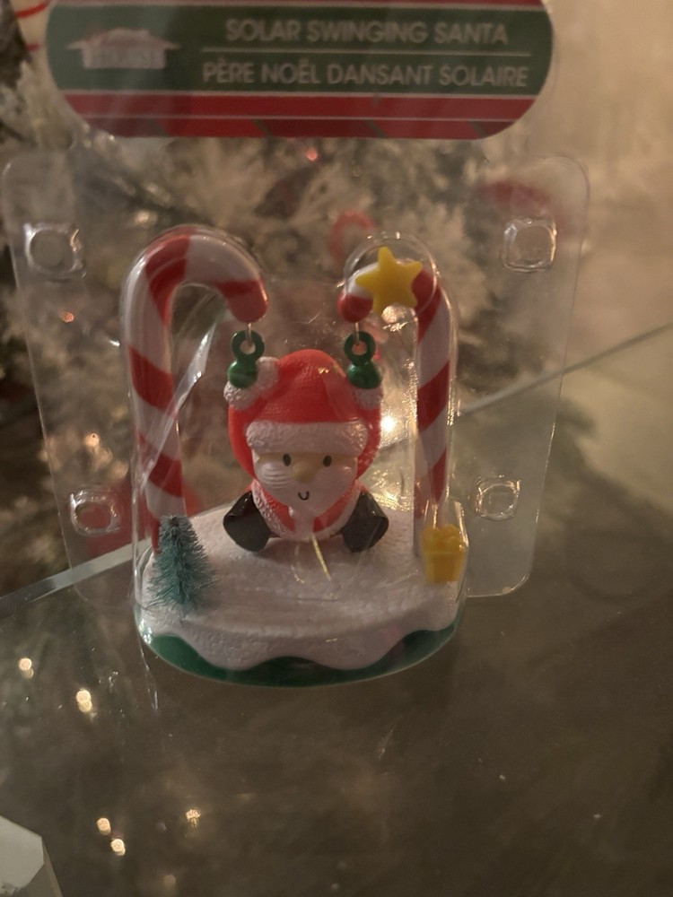 New Dancing Solar Powered Character with own solar panel Holiday gift