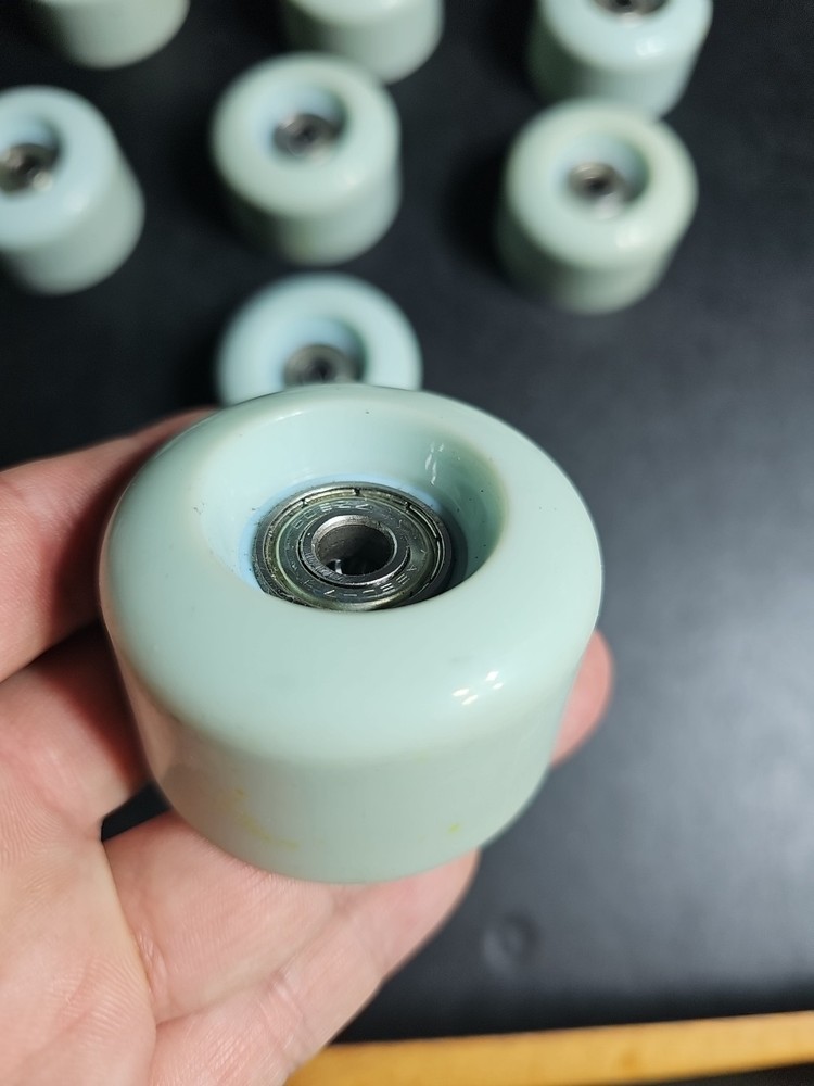 Skateboard Wheels X8