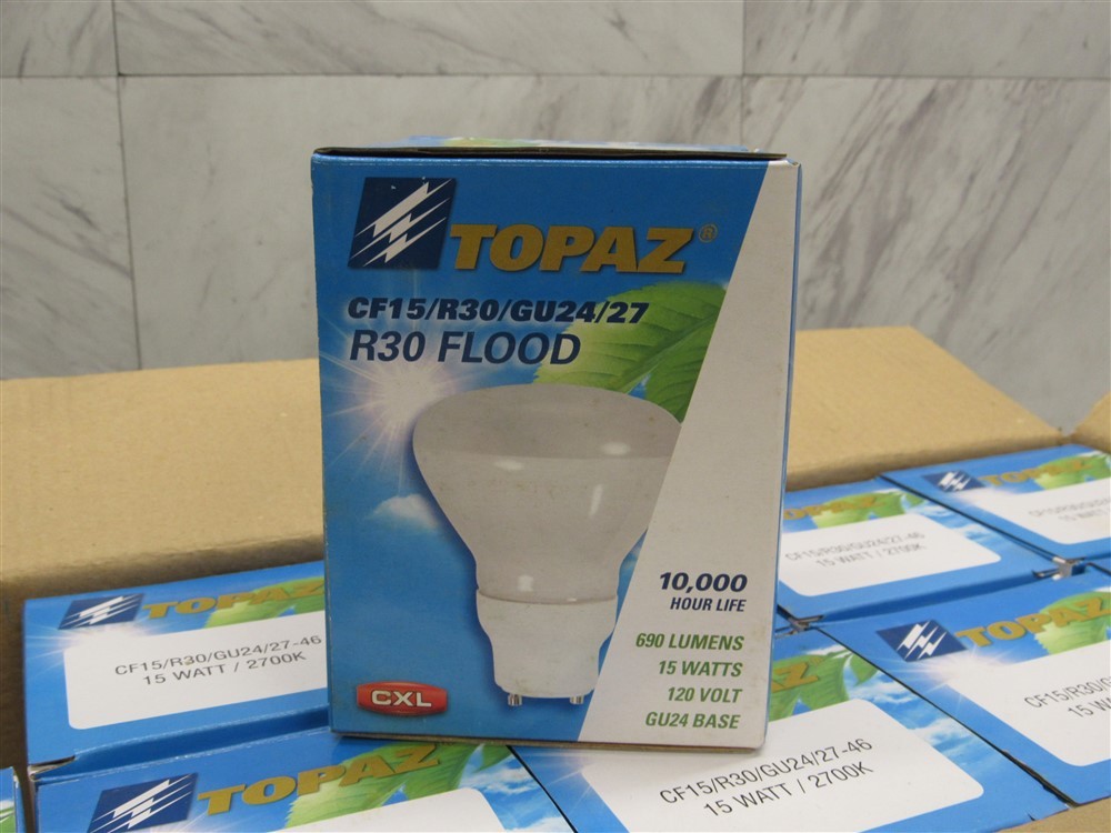 Lot of 10 NEW TOPAZ CF15/R30/GU24/28 R30 Flood Lights 15W 120V
