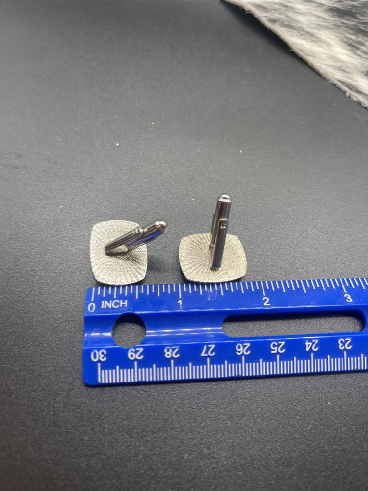 Stunning Silvertone Vintage Cuff Links #Q48