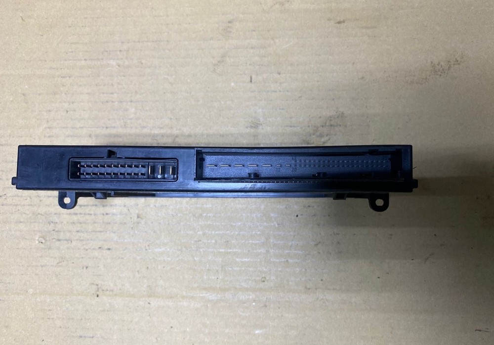 BMW Body Control Module 9146036 X5 E70 2007-2010 LOW