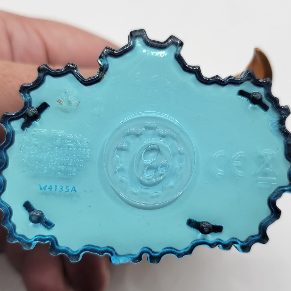 Skylanders Swap Force character figure: BLAST ZONE | swappable blue base