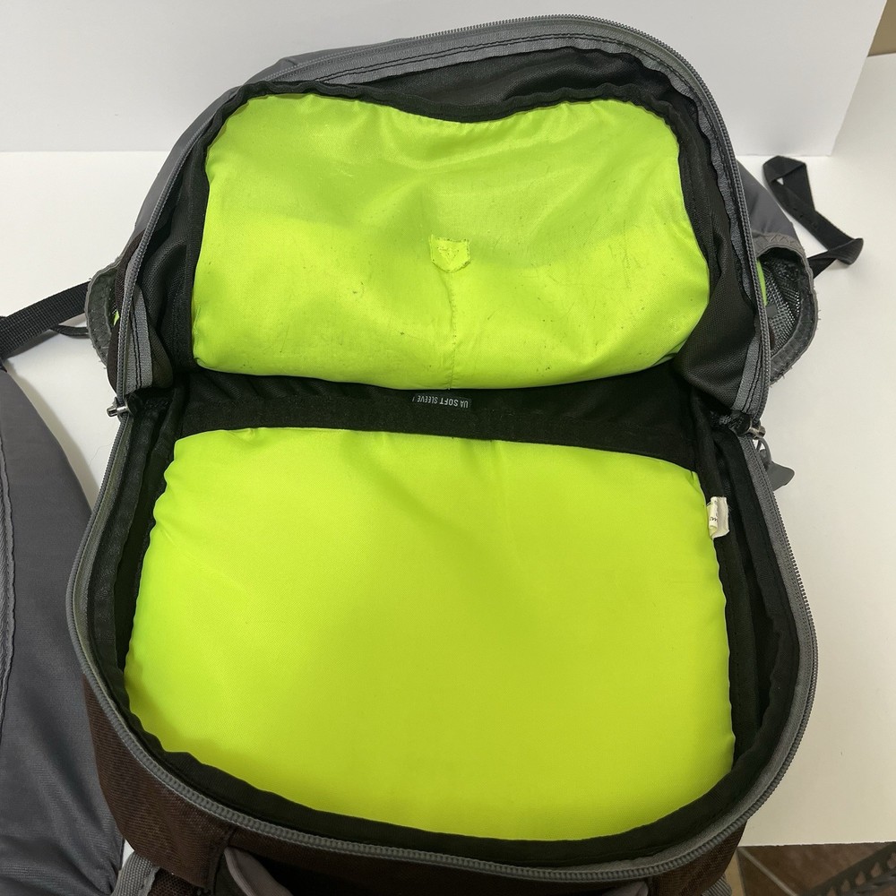 Under Armour Storm Backpack brown/neon yellow Used