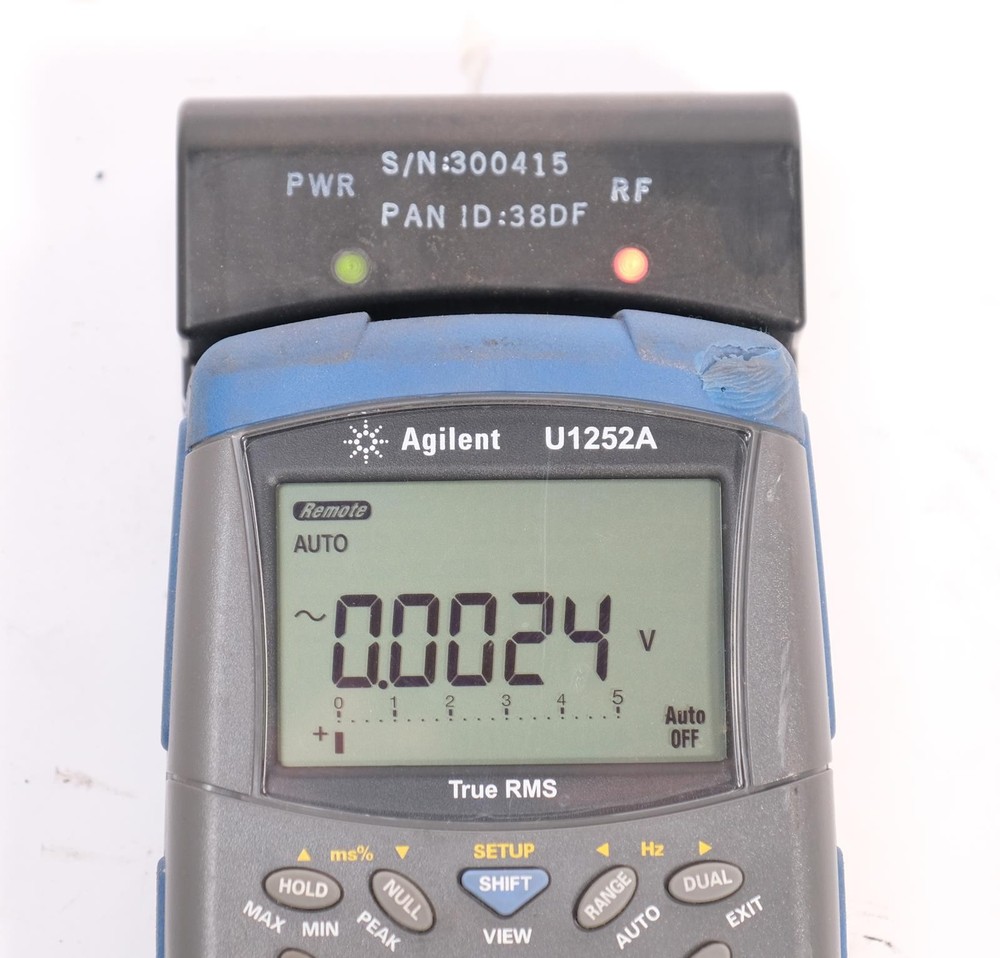 Agilent Keysight U1252A Handheld Multimeter Counter Square Generator