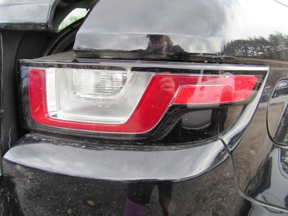 EVOQUE 2017 Glove Box 1033260
