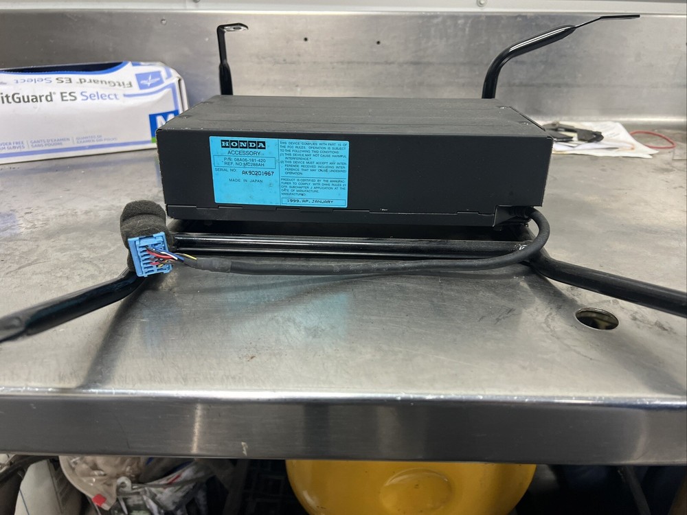1999 Honda Civic 6 Disk Cd Changer