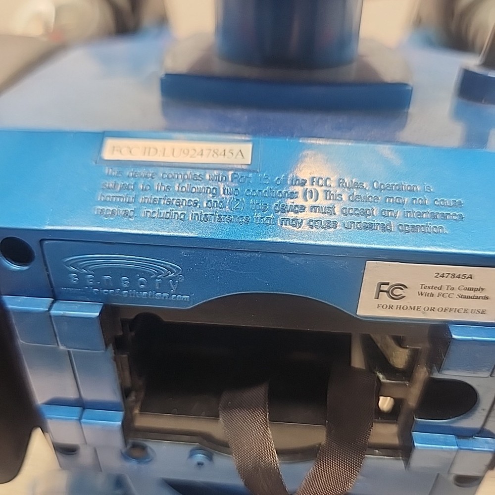 Commandobot 3 Remote Control Robot Untested, No Remote [D6]