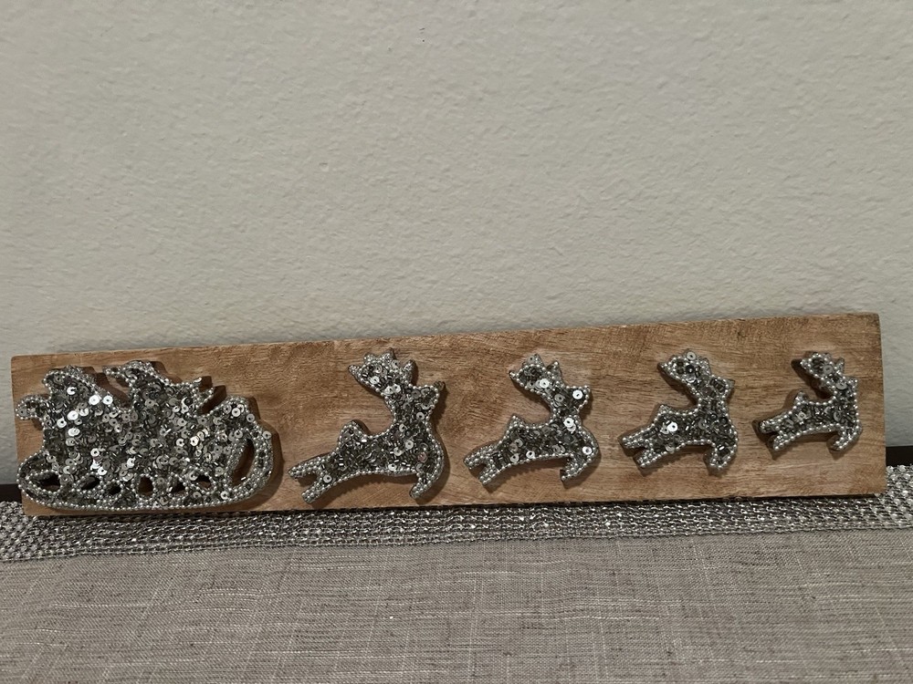 Christmas Sequined Two Deer Wall Display