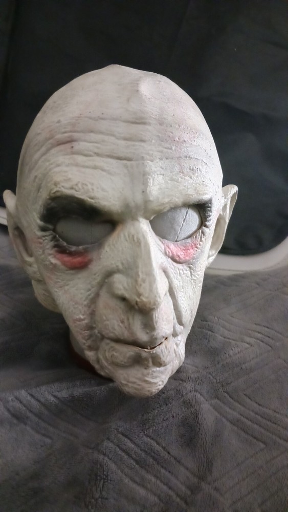 2000 don post studios mask