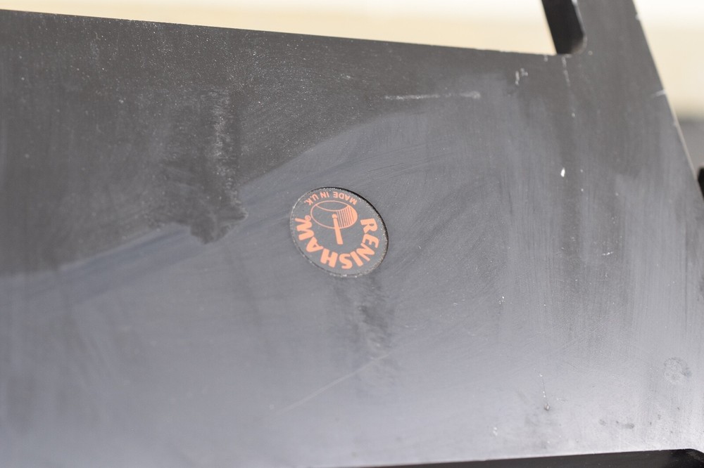 Renishaw tripod base