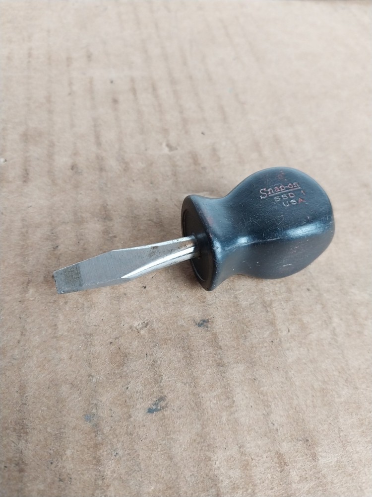 Vintage Snap-On Tools SSD1 Stubby Flat Head Screwdriver Black Handle