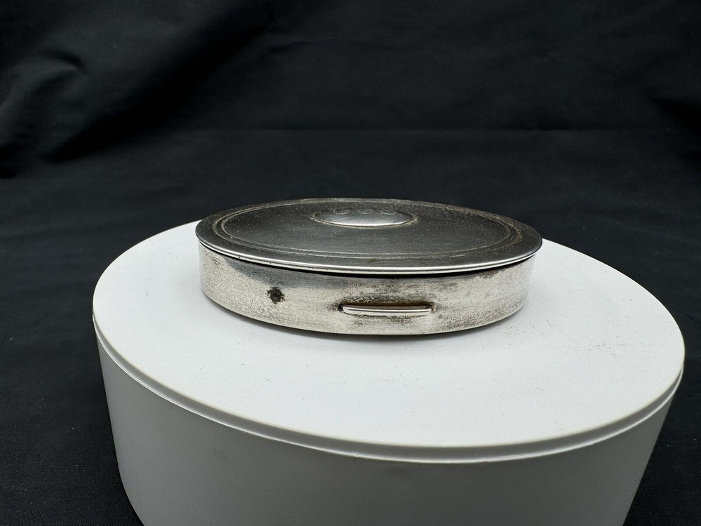 Vintage MAJESTIC STERLING SILVER COMPACT POWDER BOX