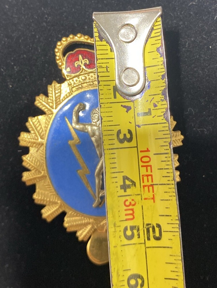 Canadian Forces Communications & Electronics Branch Cap Badge