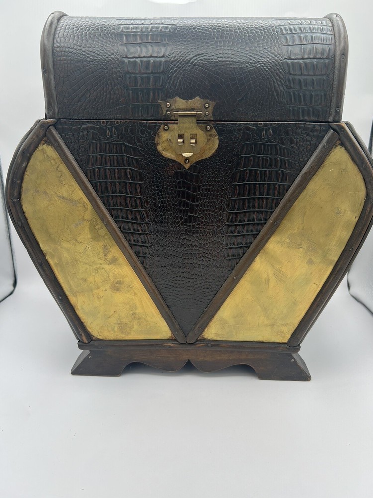 Vintage Chest