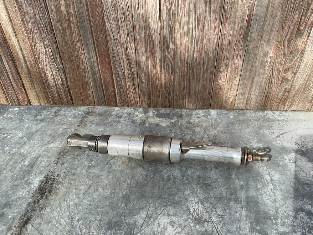 Cleco Pneumatic 3/8” Ratchet Model 157njl10ra13