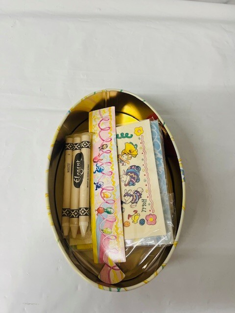 1993 NABCO "Egg Painting: Walking on Eggshells" Egg Decorating Kit