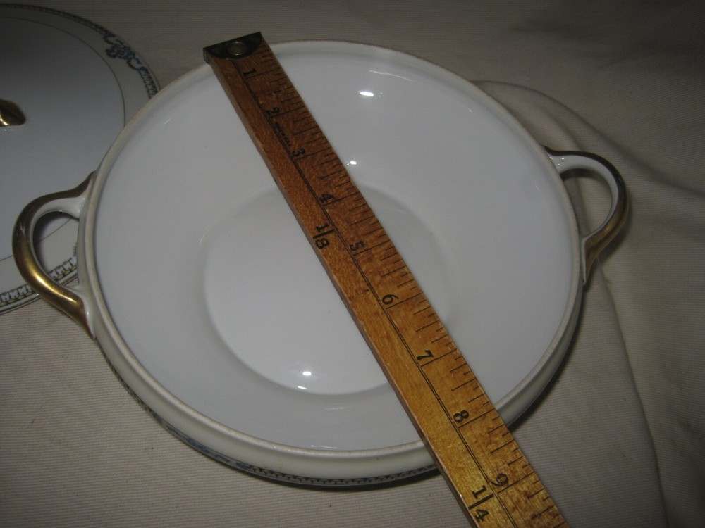 Noritake BEAUMONT 8" Round Covered Vegetable Serving Bowl