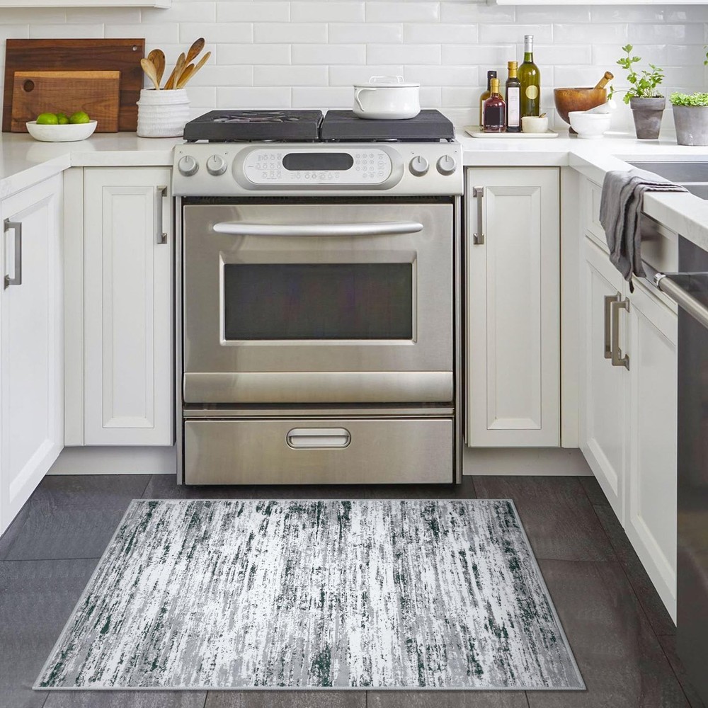 Lansny Modern Abstract Entryway Rug 2' x 3' (Rectangular), Black Gray White